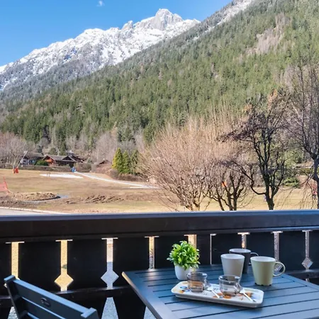 아파트 Little Cocoon With Mont Blanc View